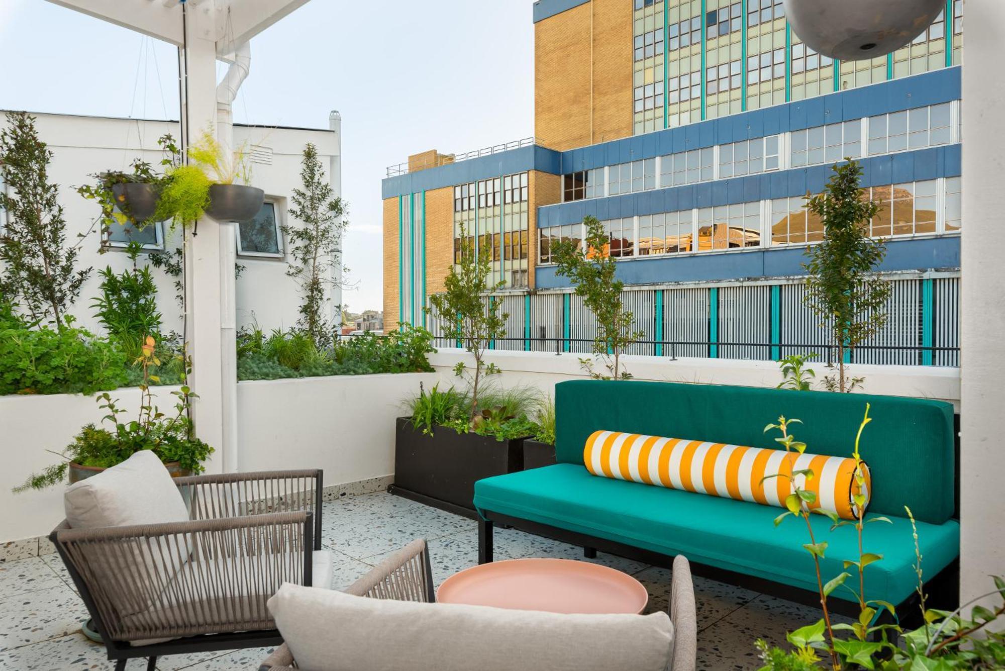 The Carrington Aparthotel By Totalstay Cape Town Bagian luar foto